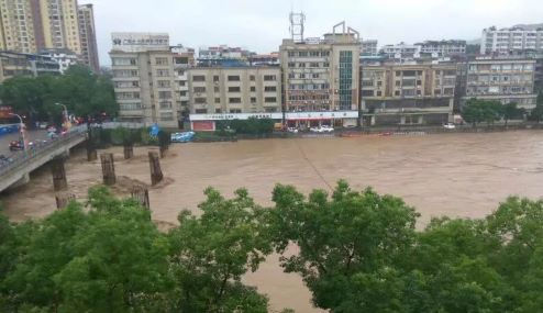 玻璃秋葵视频无限次数安卓下载雨天切斷電源